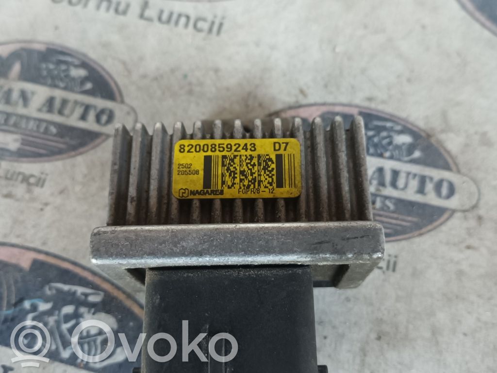 Dacia Duster Glow plug pre-heat relay 