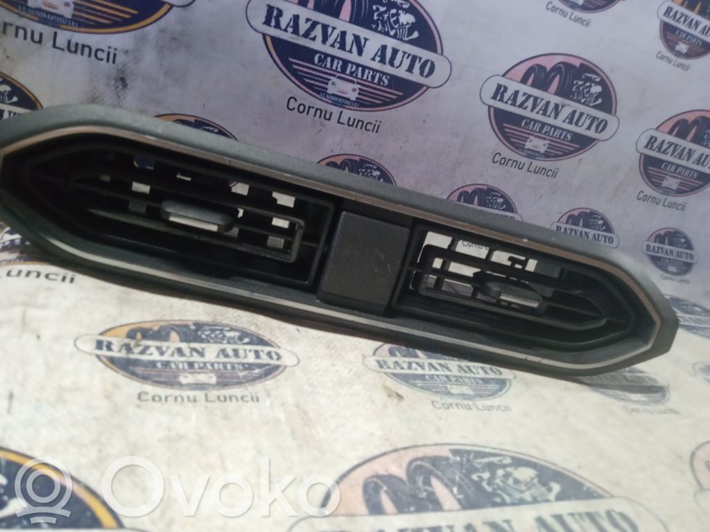Dacia Sandero II Dash center air vent grill 