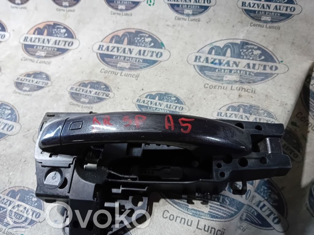 Audi A5 8T 8F Klamka zewnętrzna drzwi tylnych 