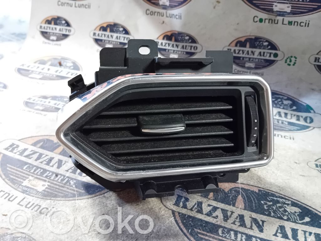 Mazda CX-5 Rejilla de ventilación central del panel 