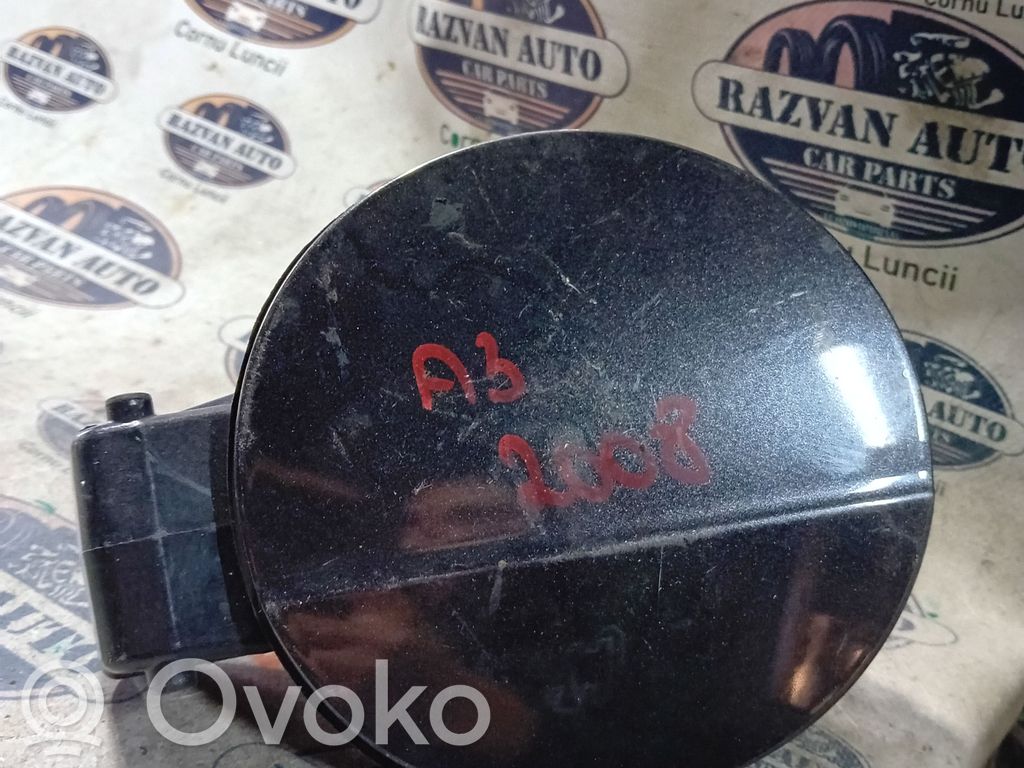 Audi A3 S3 8L Klapka wlewu paliwa 