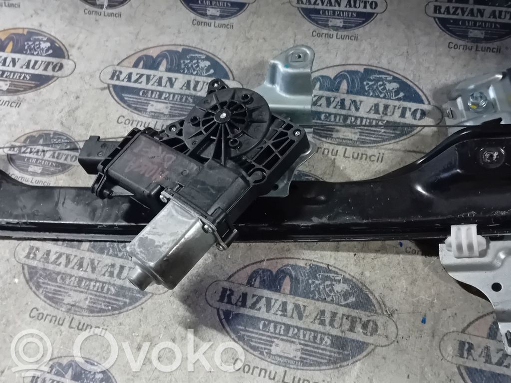 Opel Mokka Front door window regulator with motor 