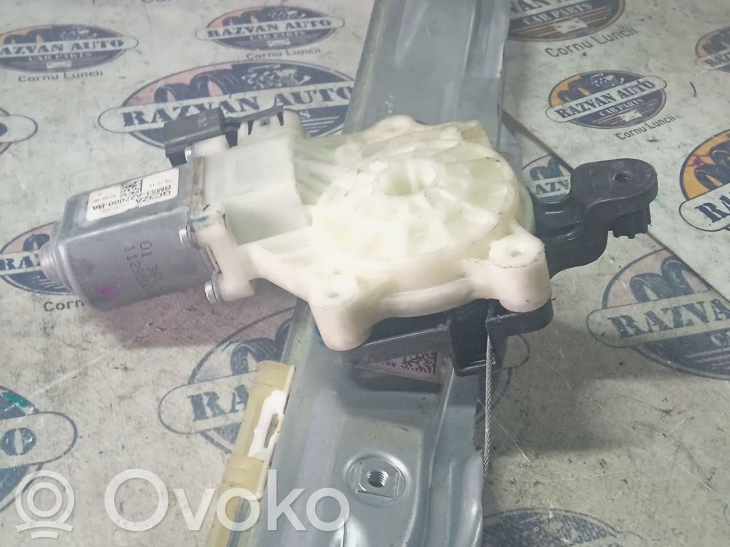Ford Focus Elektryczny podnośnik szyby drzwi tylnych 