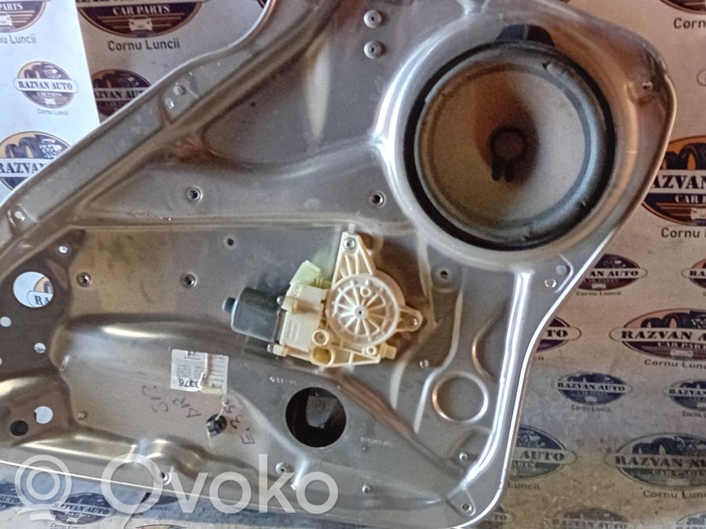 Mercedes-Benz 306 Rear door window regulator with motor 