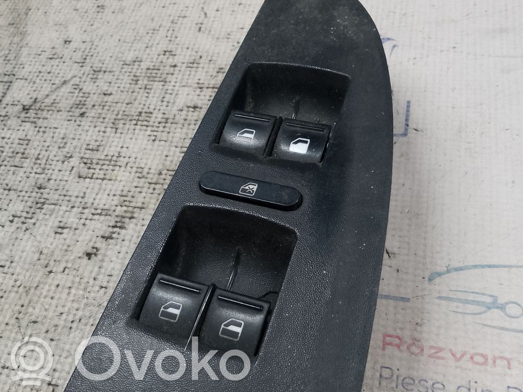 Seat Leon (1M) Electric window control switch 