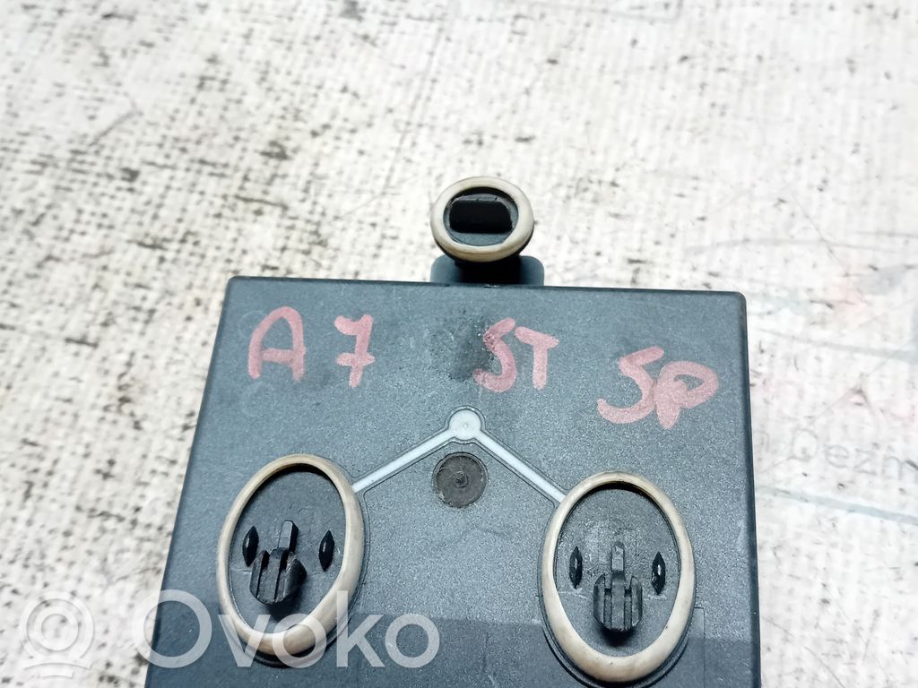 Audi A7 S7 4G Sterownik / Moduł drzwi 