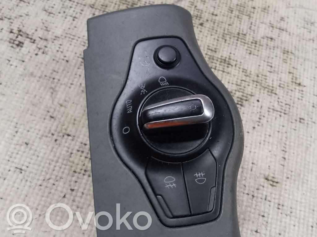 Audi A4 S4 B8 8K Przełącznik świateł 