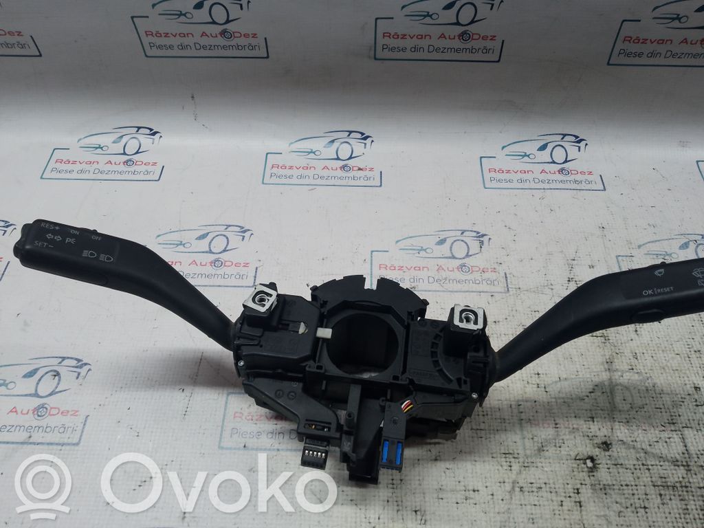 Volkswagen Cross Touran I Rokturu komplekts 