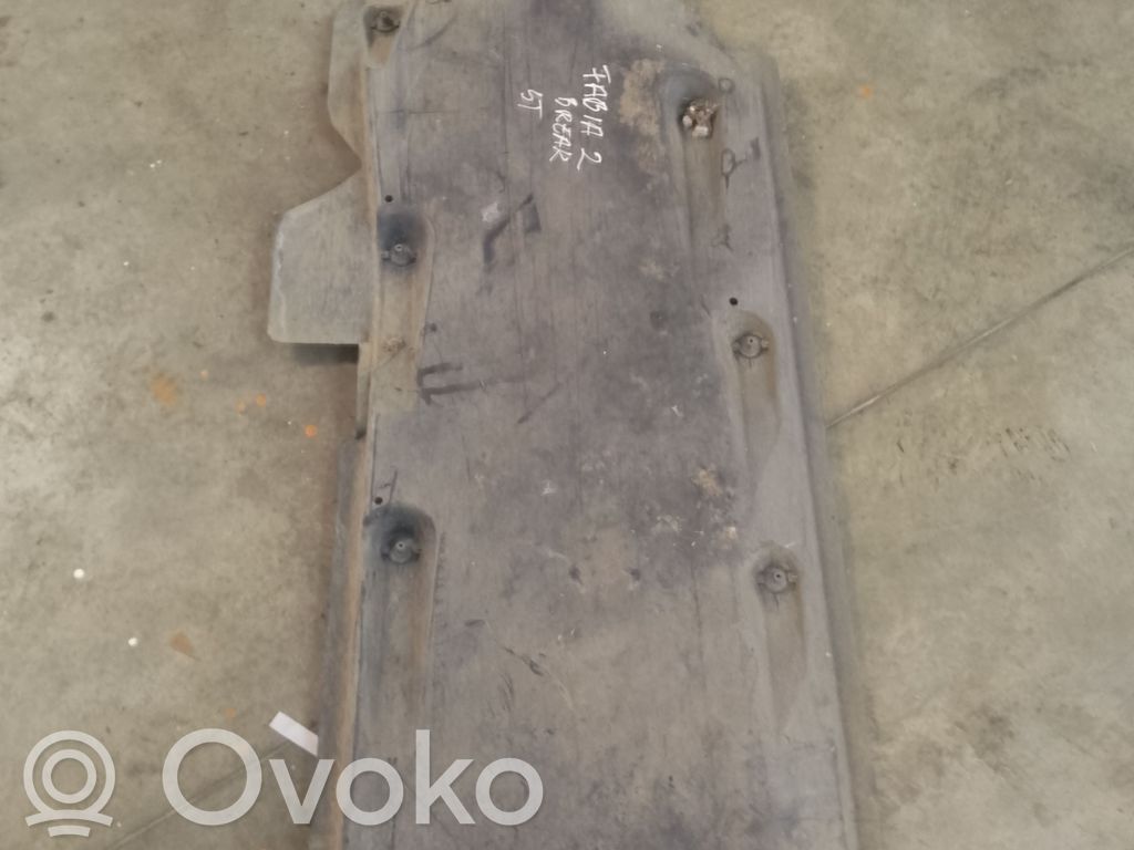 Skoda Fabia Mk2 (5J) Osłona boczna podwozia 