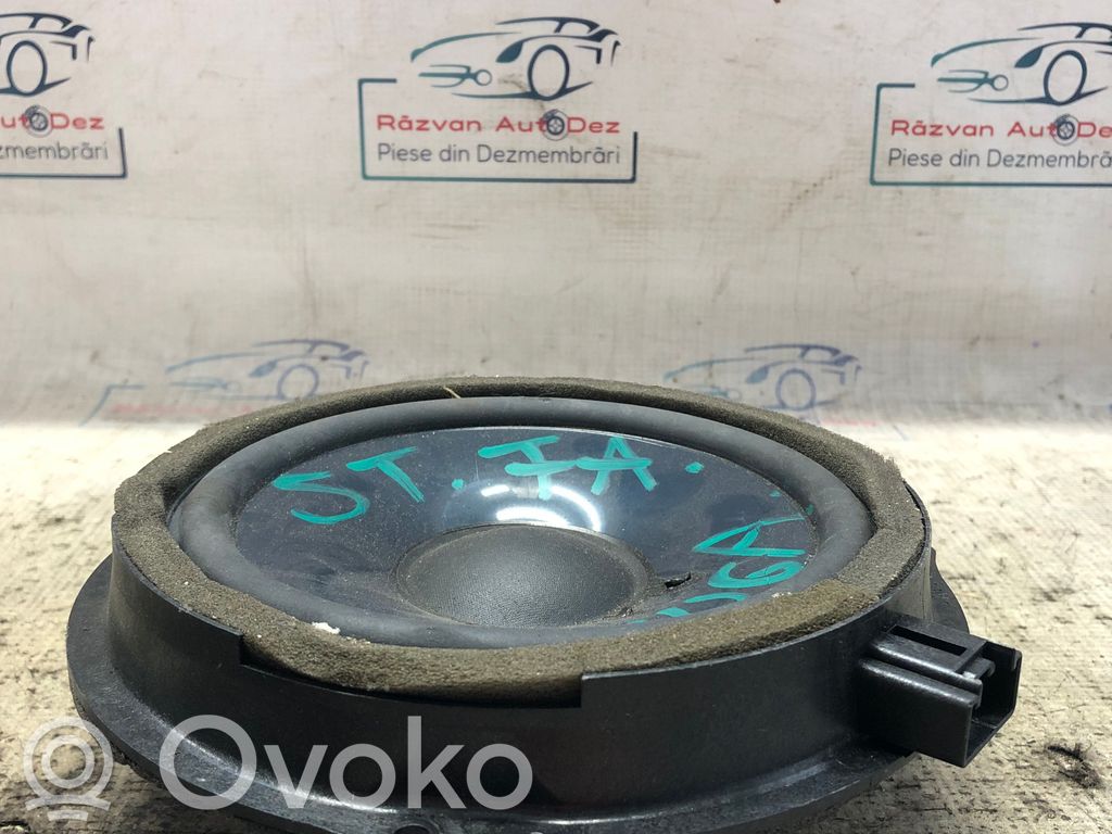 Ford Kuga I Front door speaker 