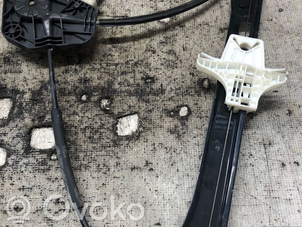 Skoda Rapid (120G, 130G, 135G) Elektryczny podnośnik szyby drzwi tylnych 