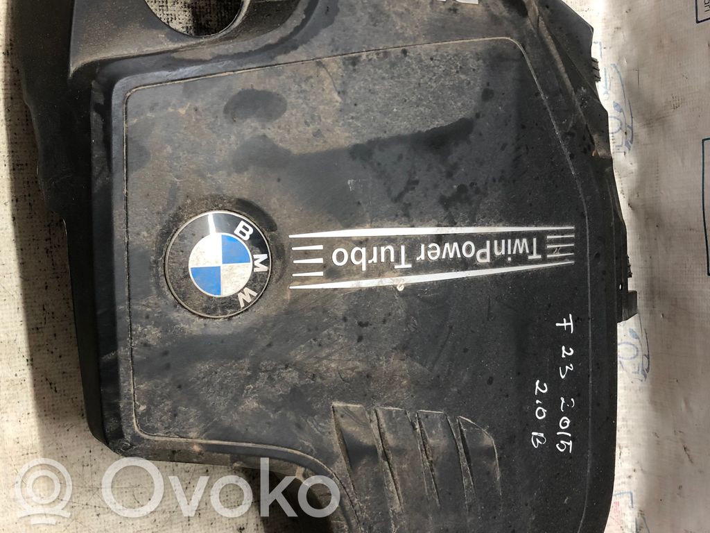 Couvercle cache moteur