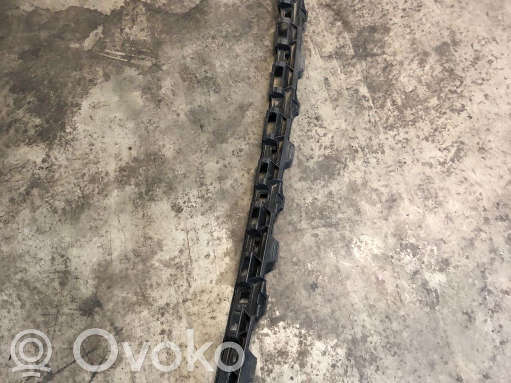 Volkswagen PASSAT B8 Sill supporting ledge 