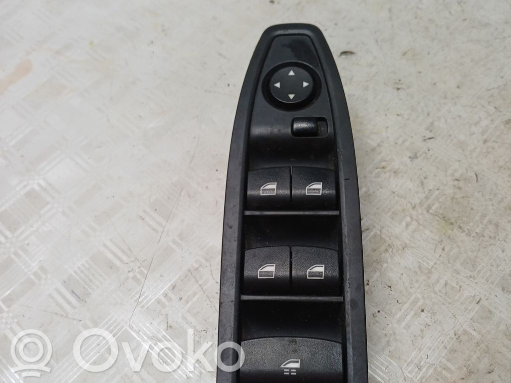 Electric window control switch   922626102,922626102