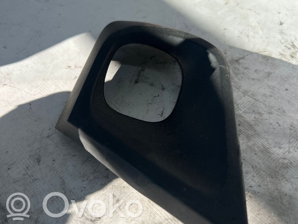 Volkswagen Jetta I Verkleidung Nebelscheinwerfer / Gitter vorne 