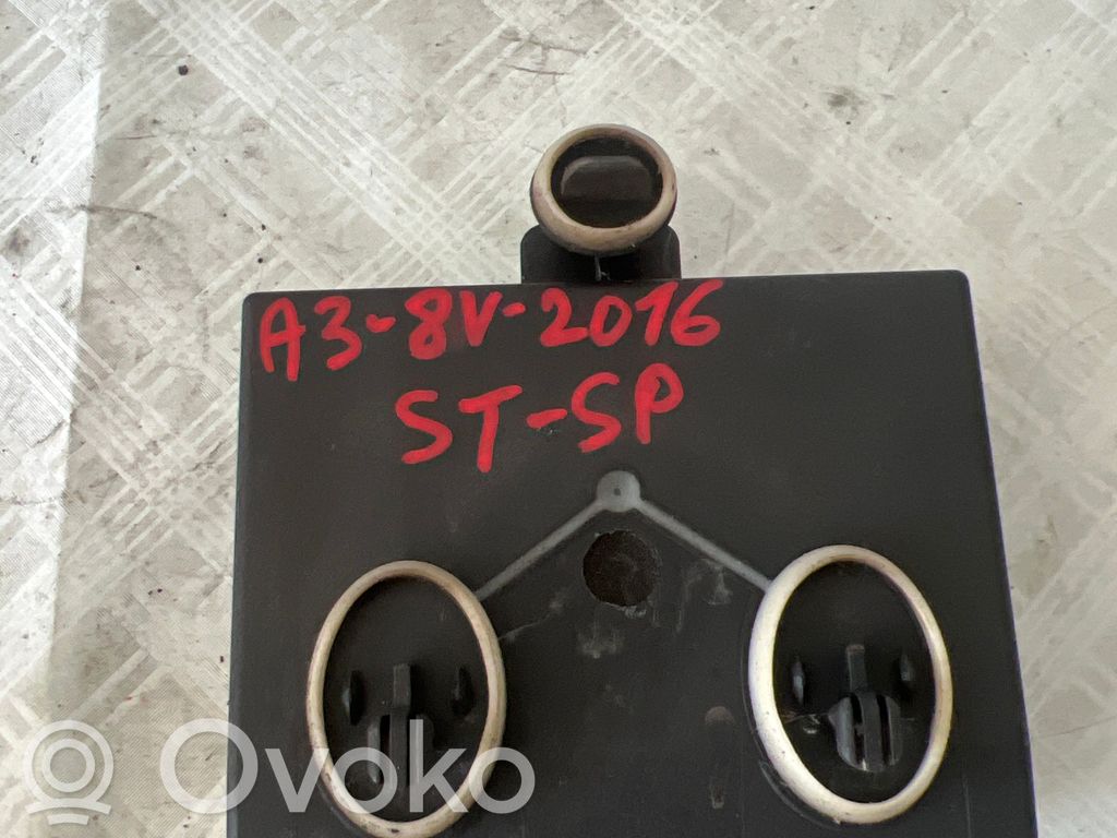 Door control unit/module   5Q0959595B,5Q0959595B,92900
