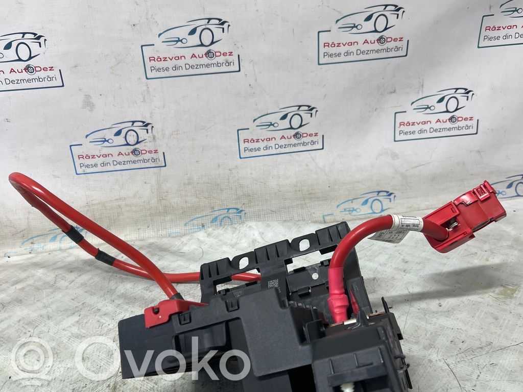 Pluskabel Batterie   6802943,6802943