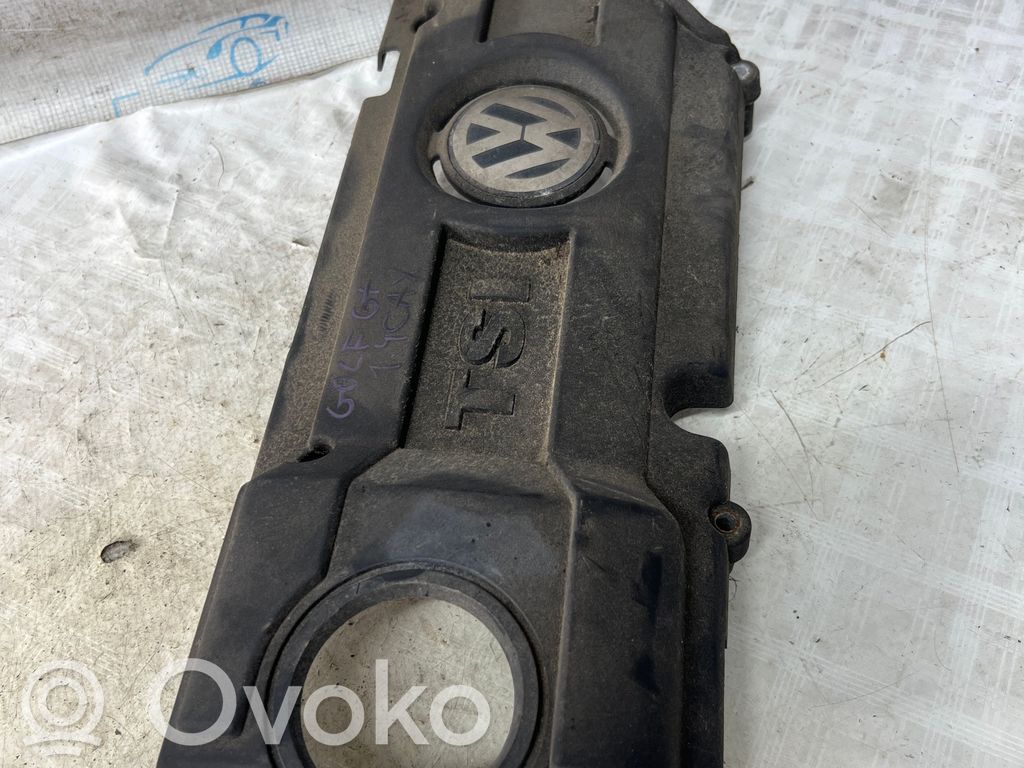 Motorabdeckung   03C103925AB,03C103925AB