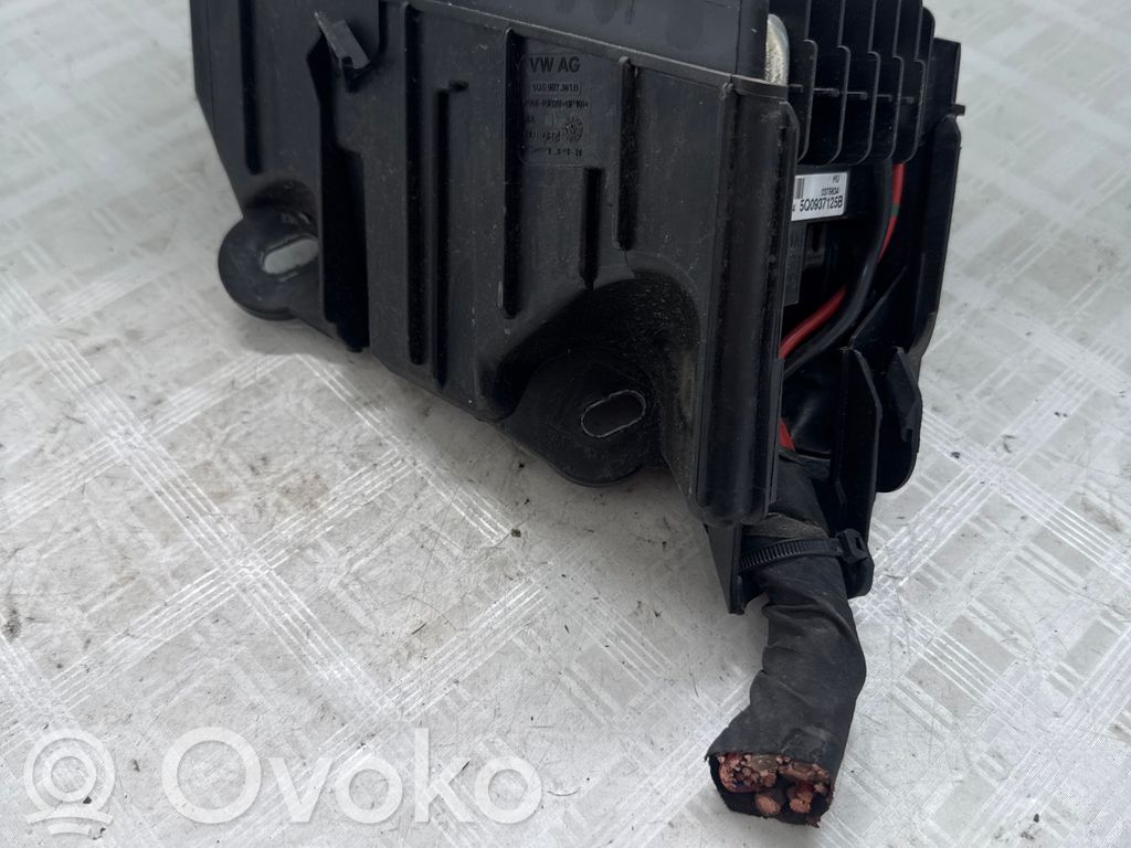 Skoda Octavia Mk3 (5E) Modulo fusibile