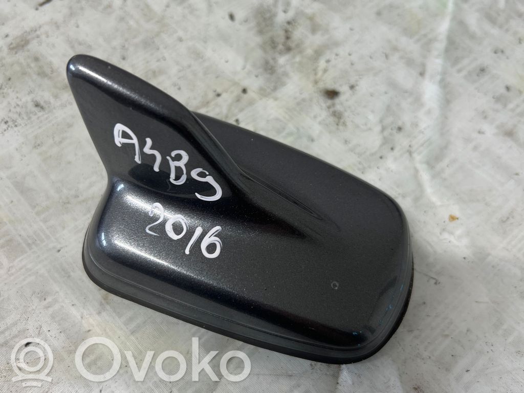 Audi A4 S4 B9 Radioantenne