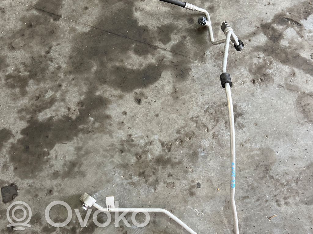 Audi Q3 8U Manguera/tubo del aire acondicionado (A/C)