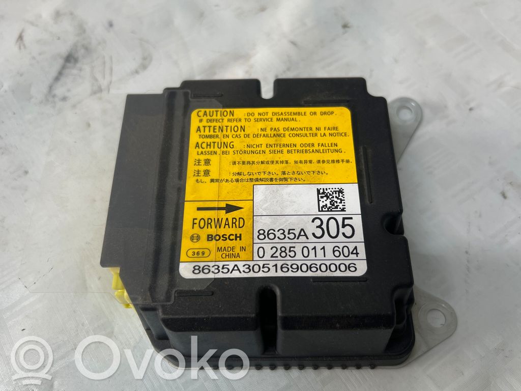Mitsubishi Outlander Sterownik / Moduł Airbag 