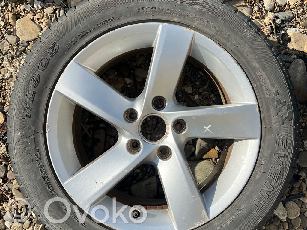 Volkswagen Jetta I Jantă tablă R15 