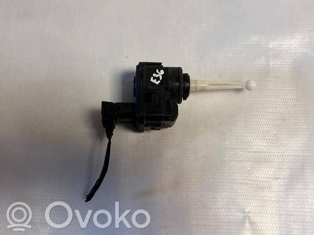 BMW 3 E36 Scheinwerferstellmotor 
