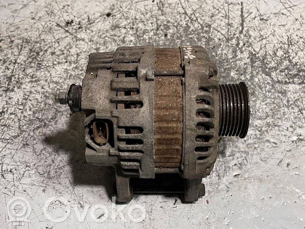 Nissan Juke I F15 Alternator 