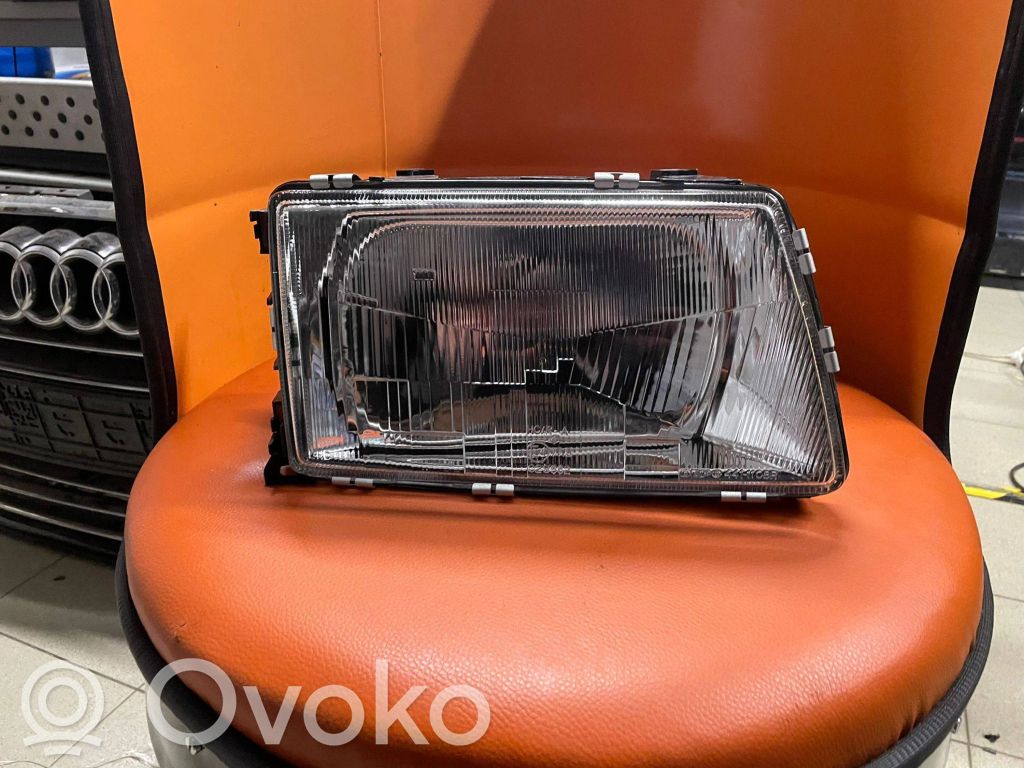 Audi 100 S4 C4 Scheinwerfer 