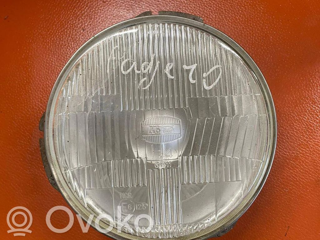 Mitsubishi Pajero Headlight/headlamp 