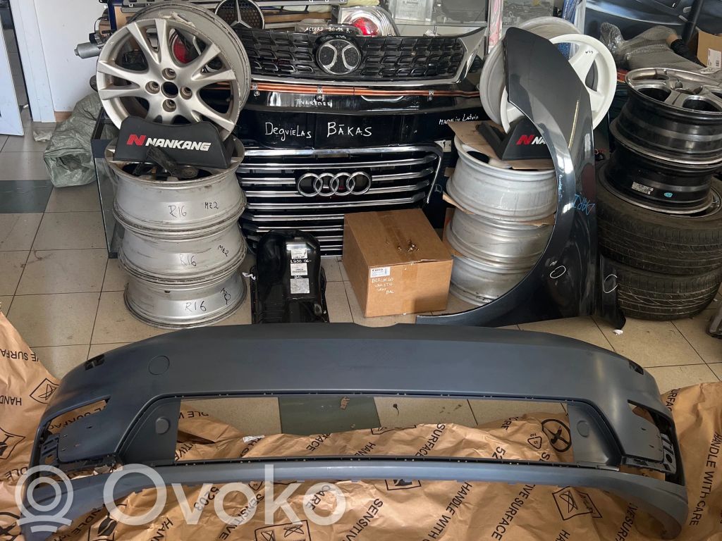 Volkswagen Golf VII Bară față 