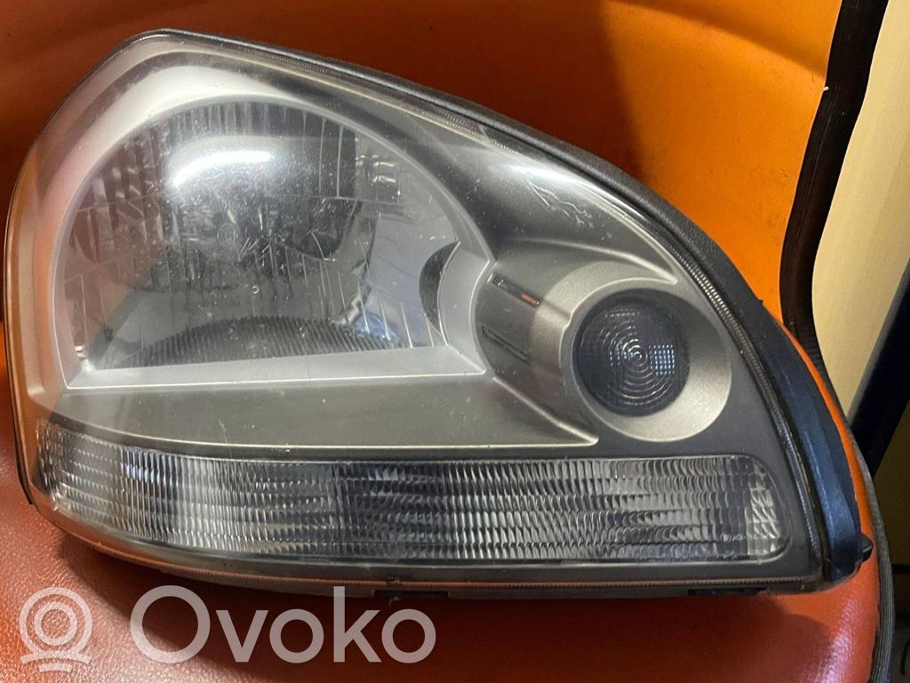 Hyundai Tucson JM Headlight/headlamp 