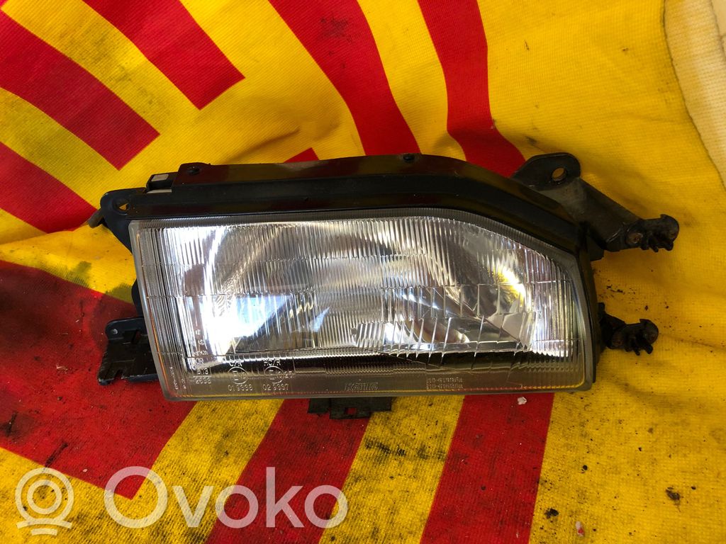 Mazda 323 Lampa przednia 