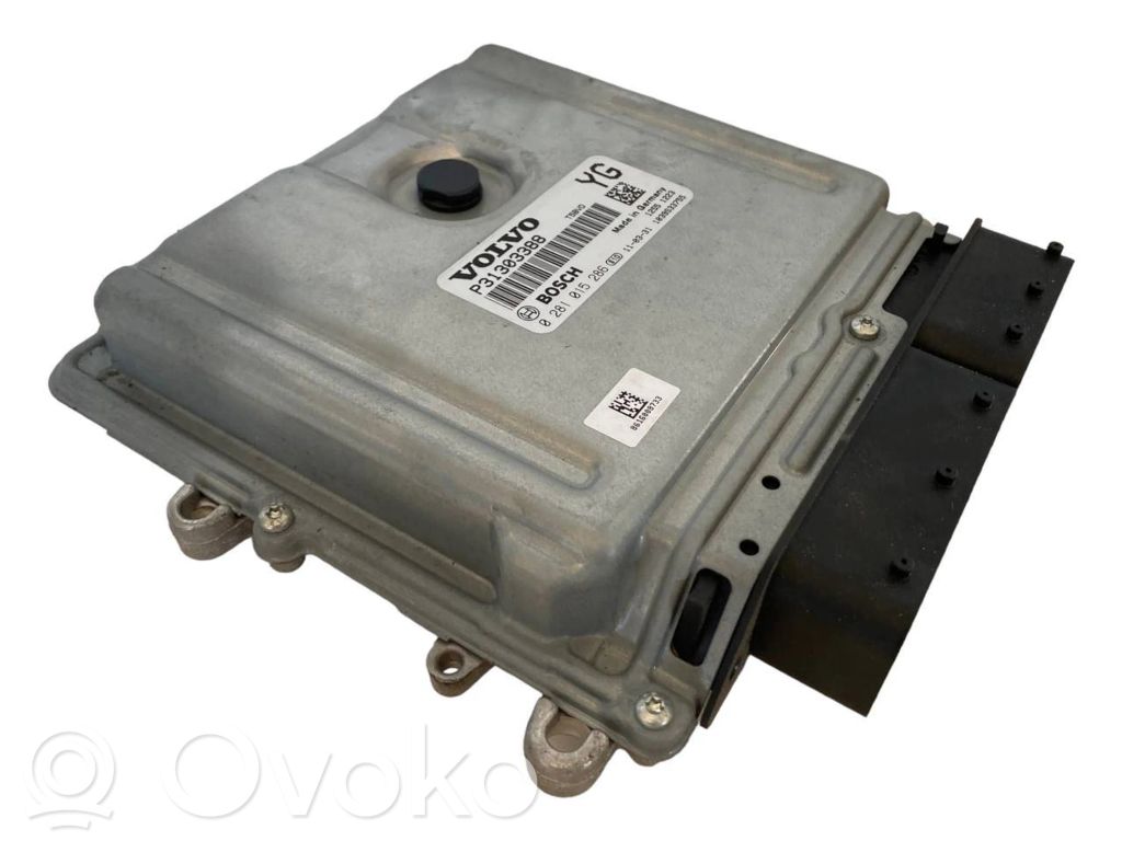 Engine control unit/module   31303388,1039S33755,0281015286