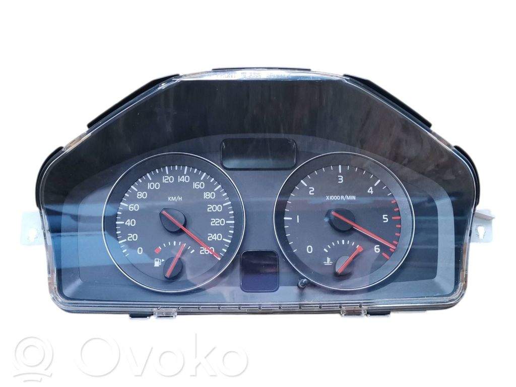 Volvo C30 Speedometer (instrument cluster) 