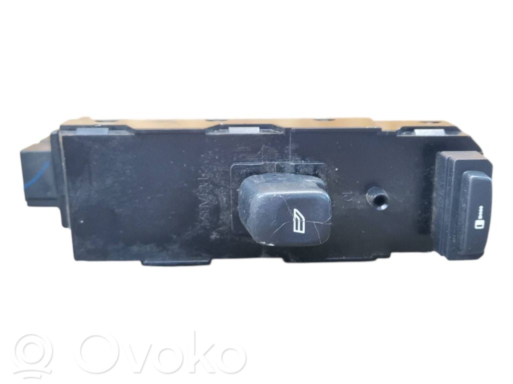 Volvo XC90 Electric window control switch 