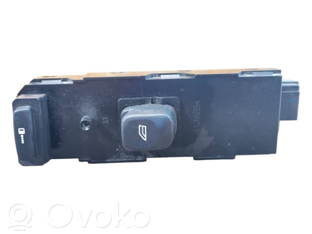 Volvo V70 Electric window control switch 