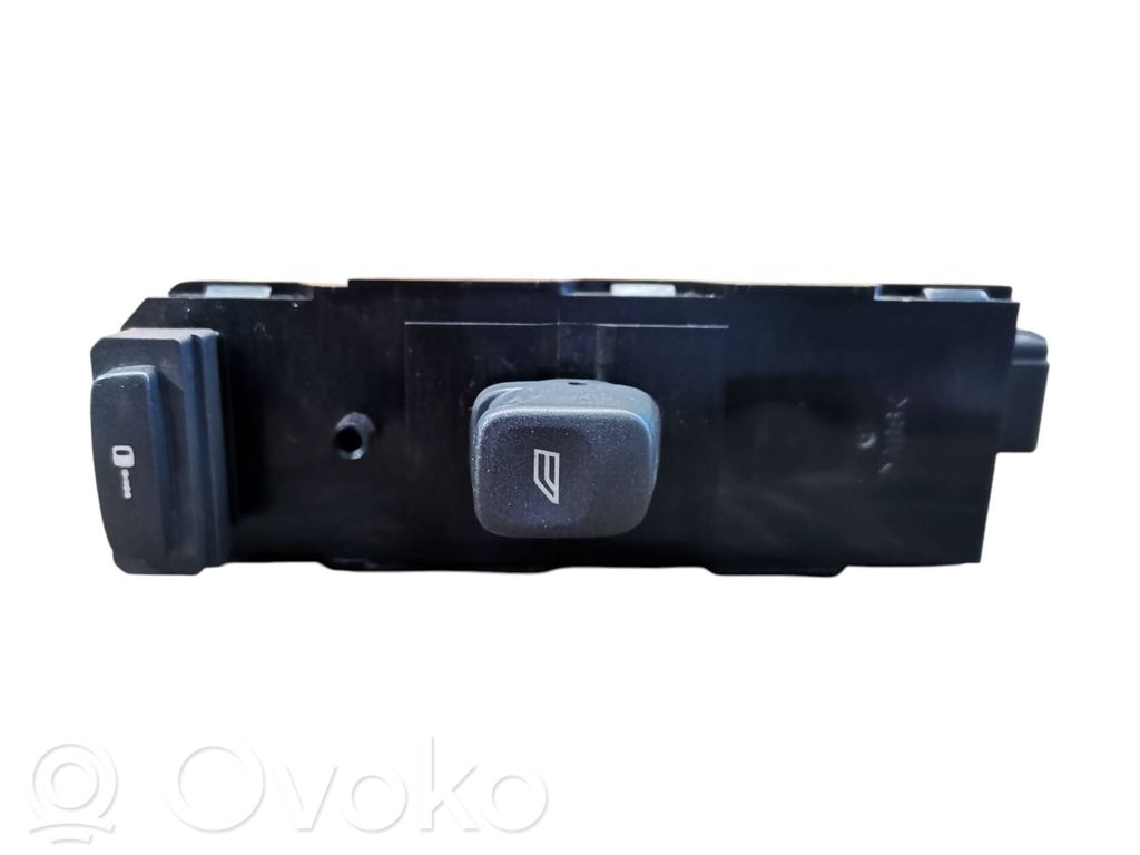 Volvo XC90 Electric window control switch 