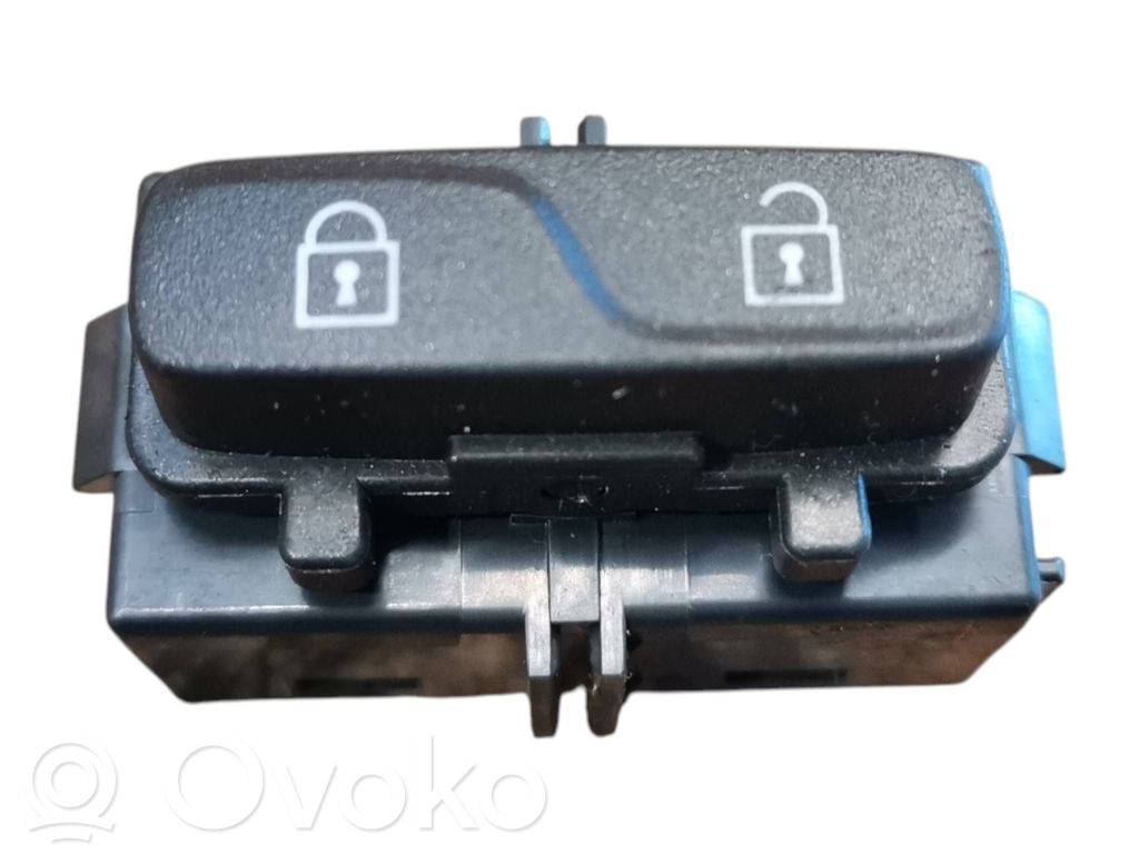 Volvo XC60 Central locking switch button 