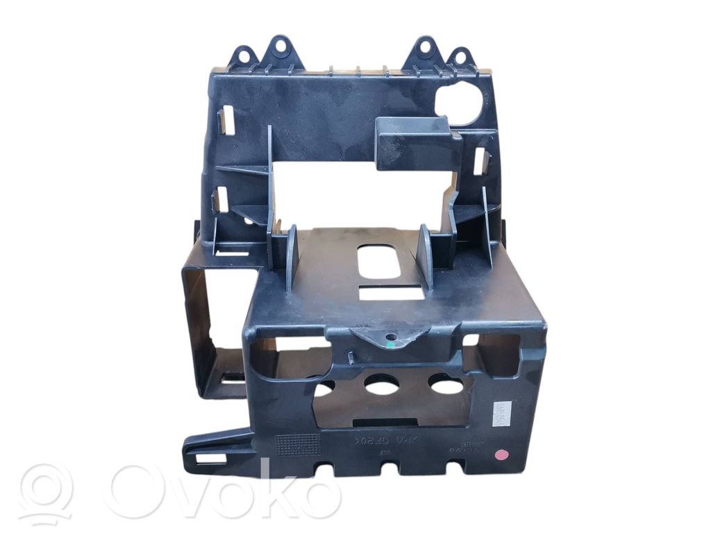 Volvo V70 Radio/GPS head unit trim 