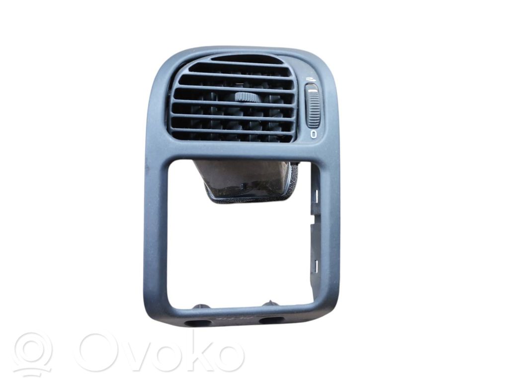 Volvo S40, V40 Moldura protectora de la rejilla de ventilación lateral del panel 