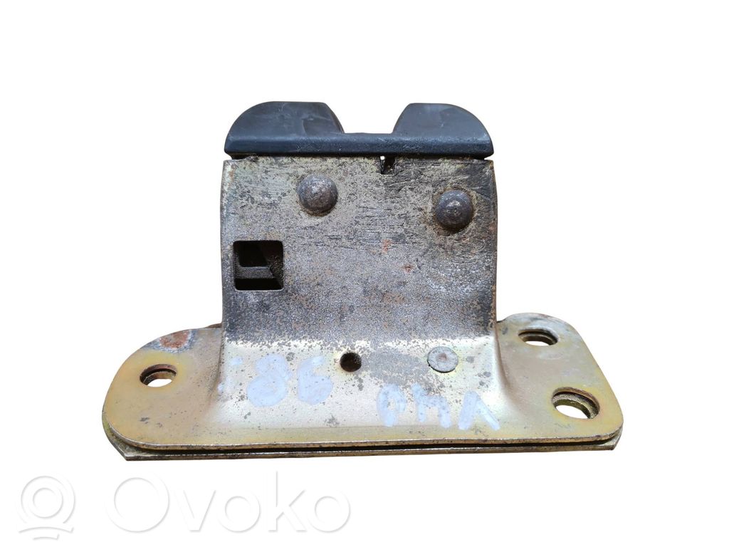 Volvo S40, V40 Tailgate lock latch 