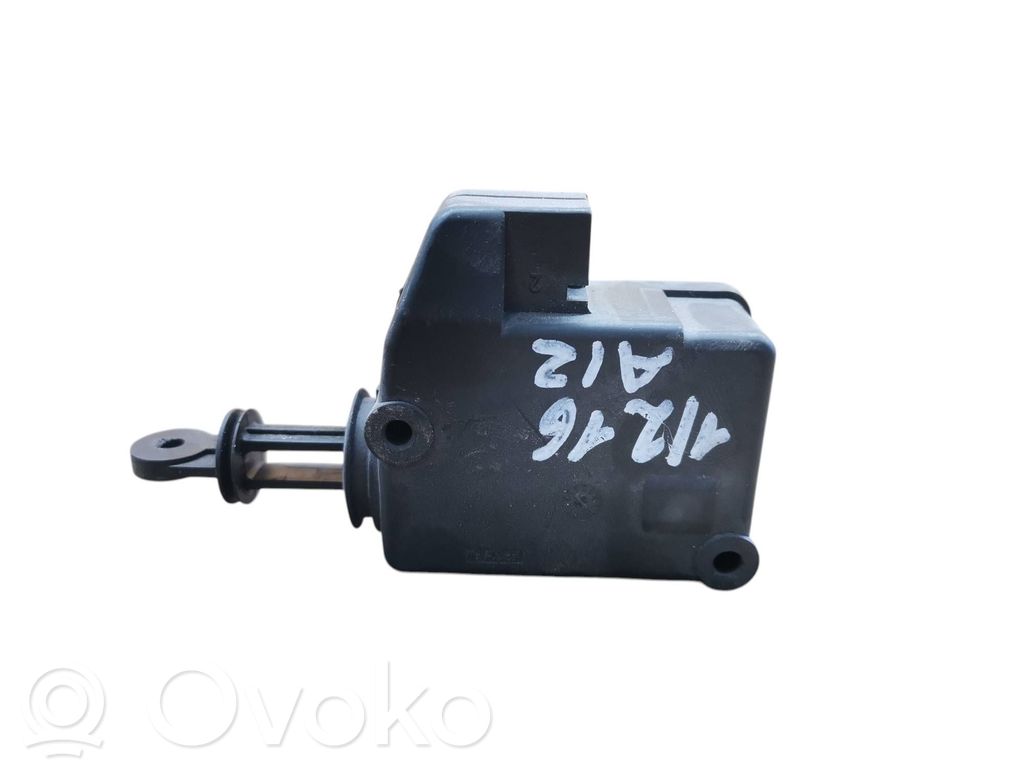Volvo S40, V40 Tailgate lock latch 