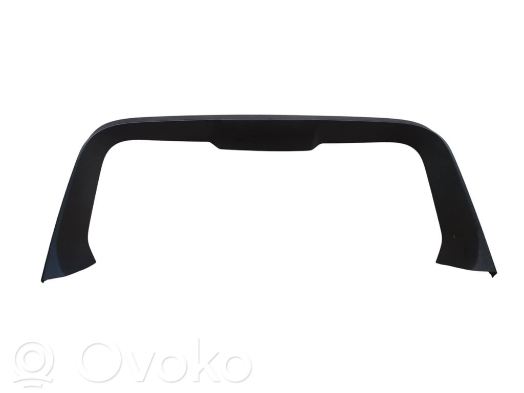 Volvo V70 Tailgate trim 