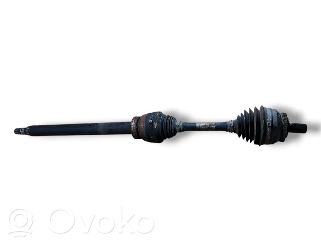 Volvo S60 Priekinis pusašis 