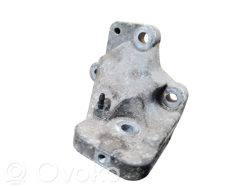 Engine mounting bracket   86341234,B02HA