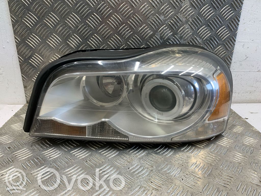 Volvo XC90 Scheinwerfer 