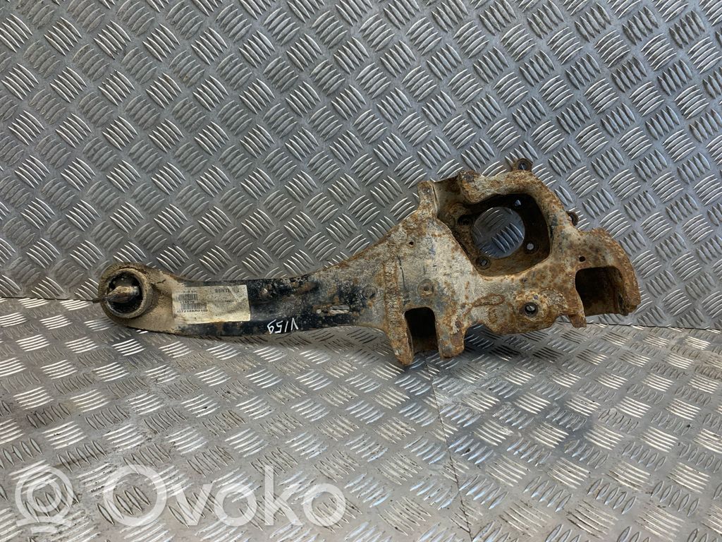 Volvo V50 Задний поворотный кулак (ступица, цапфа) 