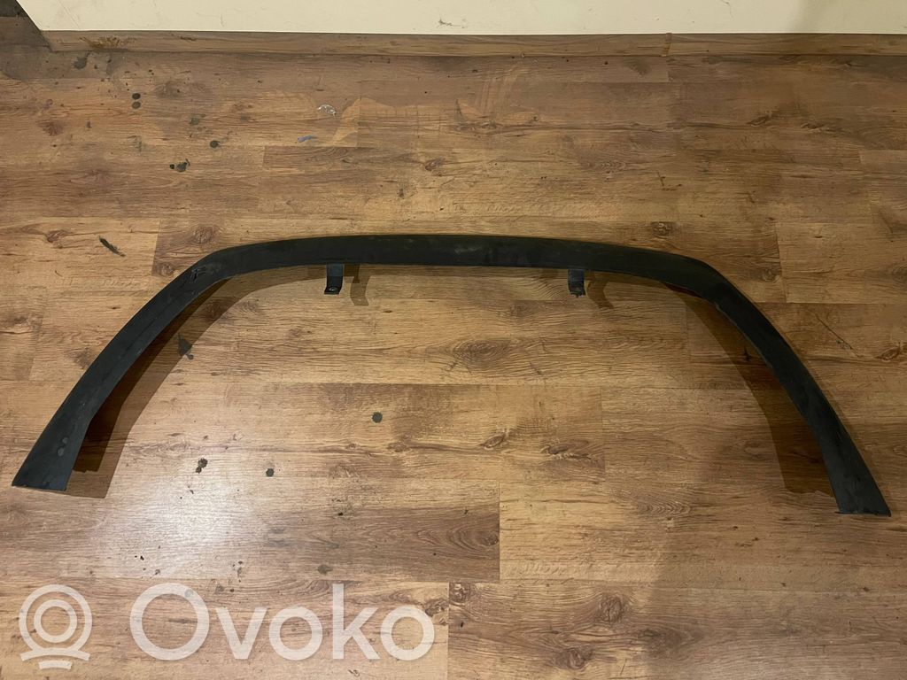 Volvo V50 Apakšējā bampera daļa (lūpa) 